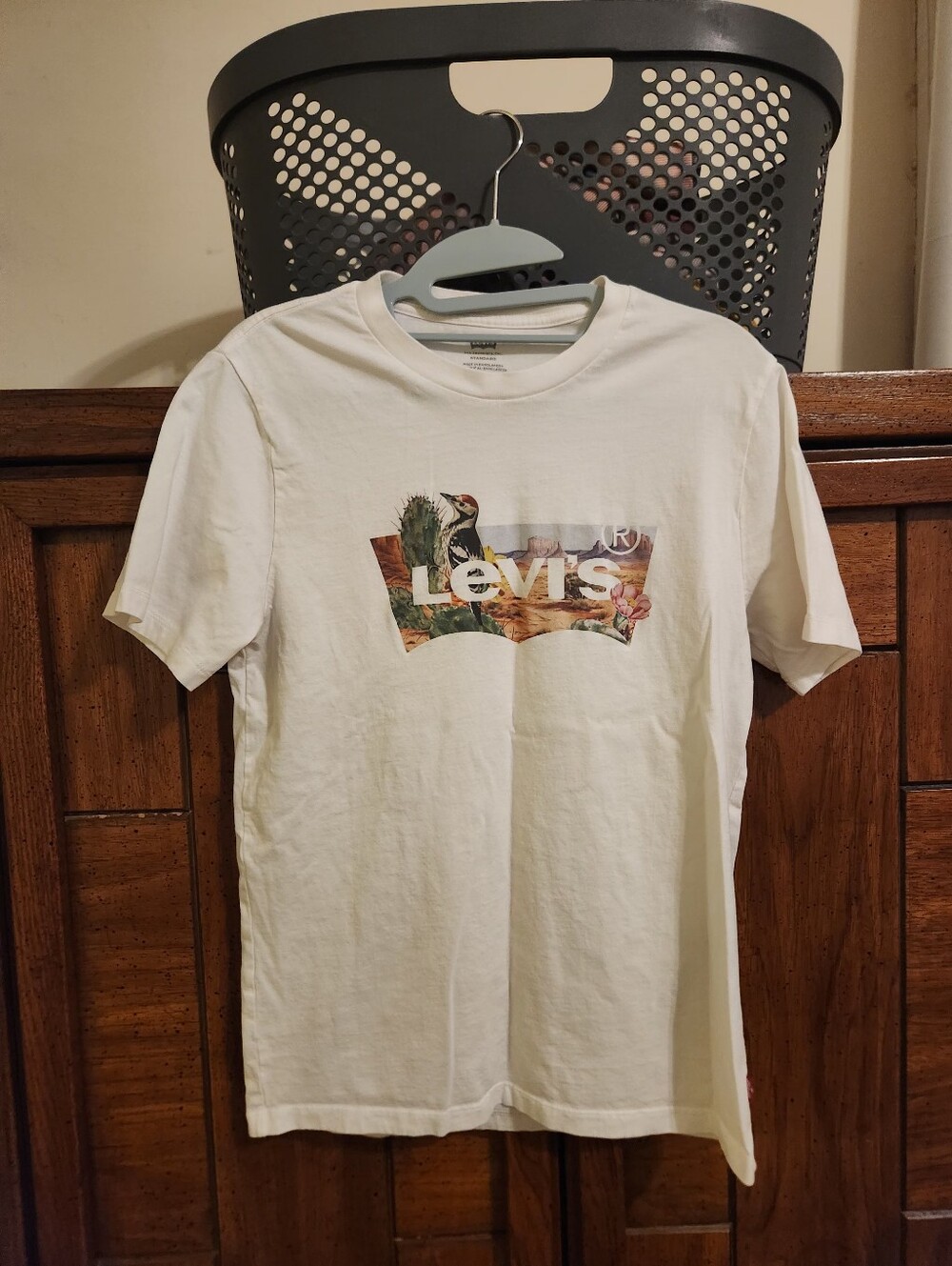Levi's Graphic Tee